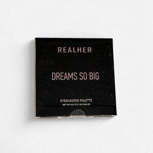 Real Her Dreams So Big eyeshadow palette